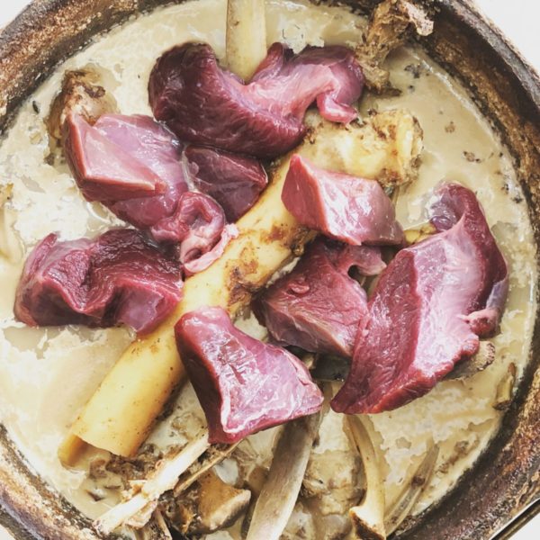 鹿 猪の大腿骨スープ 犬の手作りご飯レシピ