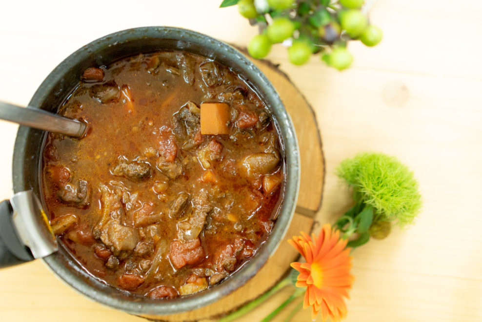 ペット用鹿肉のトマト煮込み