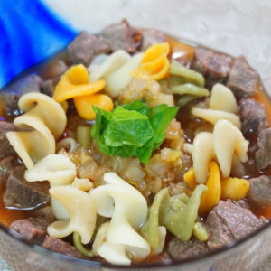 鹿肉とズッキーニのトマトパスタ